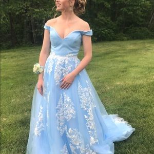 Beautiful prom dress